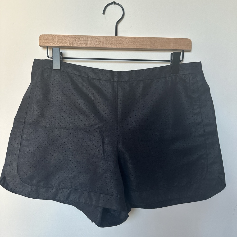 Zara Black Athletic Women's Shorts